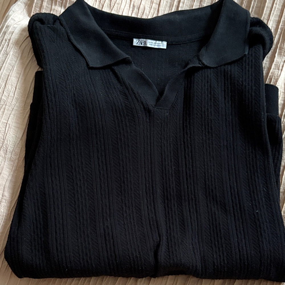Zara Classic Black short sleeve men’s Knit Top